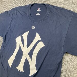 New York Yankees MLB Majestic Short Sleeve T-Shirt NY Logo Men's Size Large